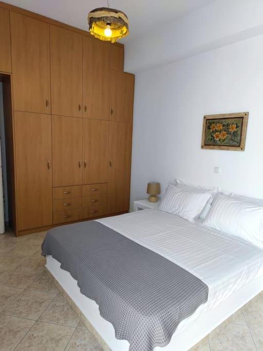 Nianiari House * Kimolos