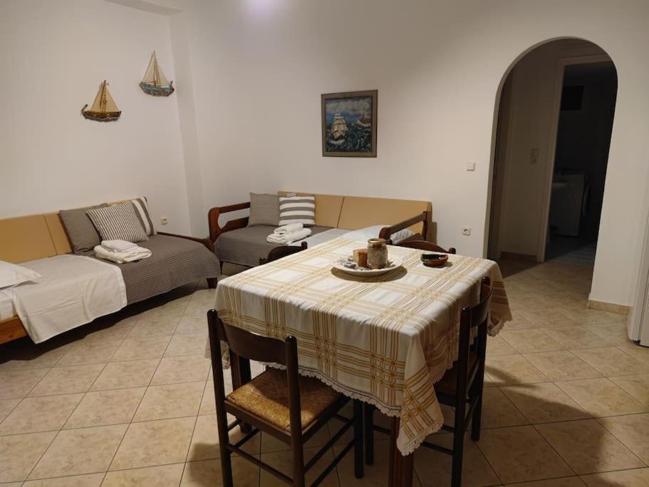 Apartment Nianiari House Kimolos