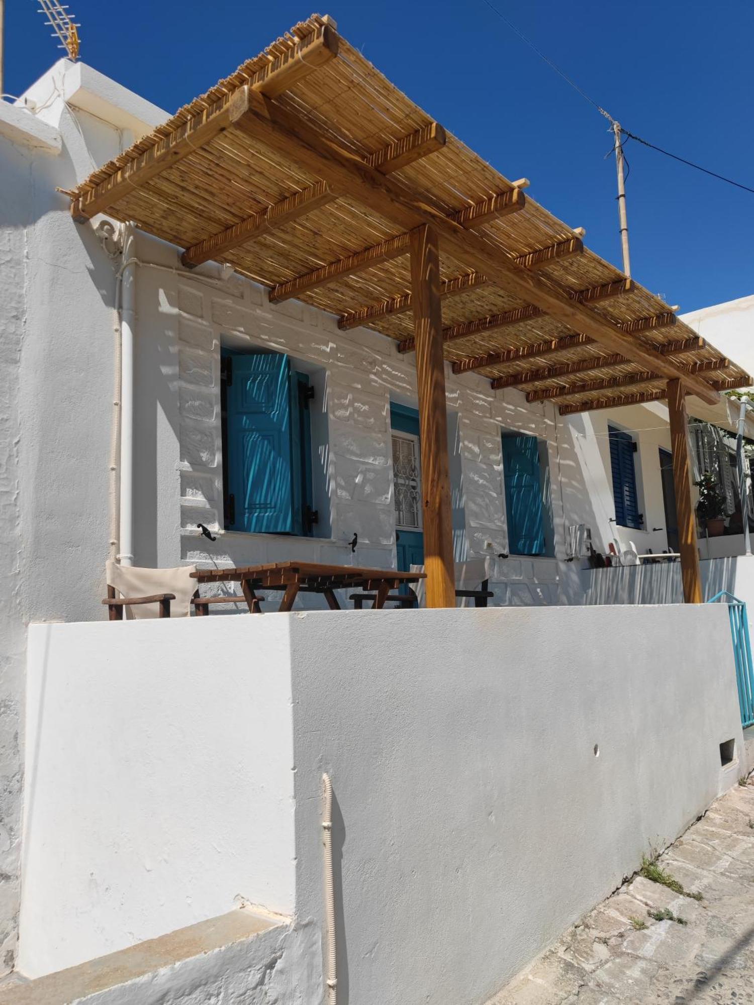 Nianiari House * Kimolos